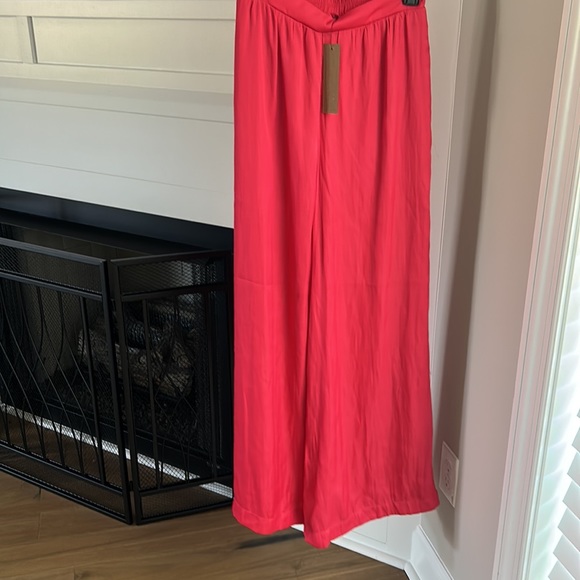 NWT Boutique Dark Pink Satin Wide Leg Pants, Size Small - Picture 2 of 3